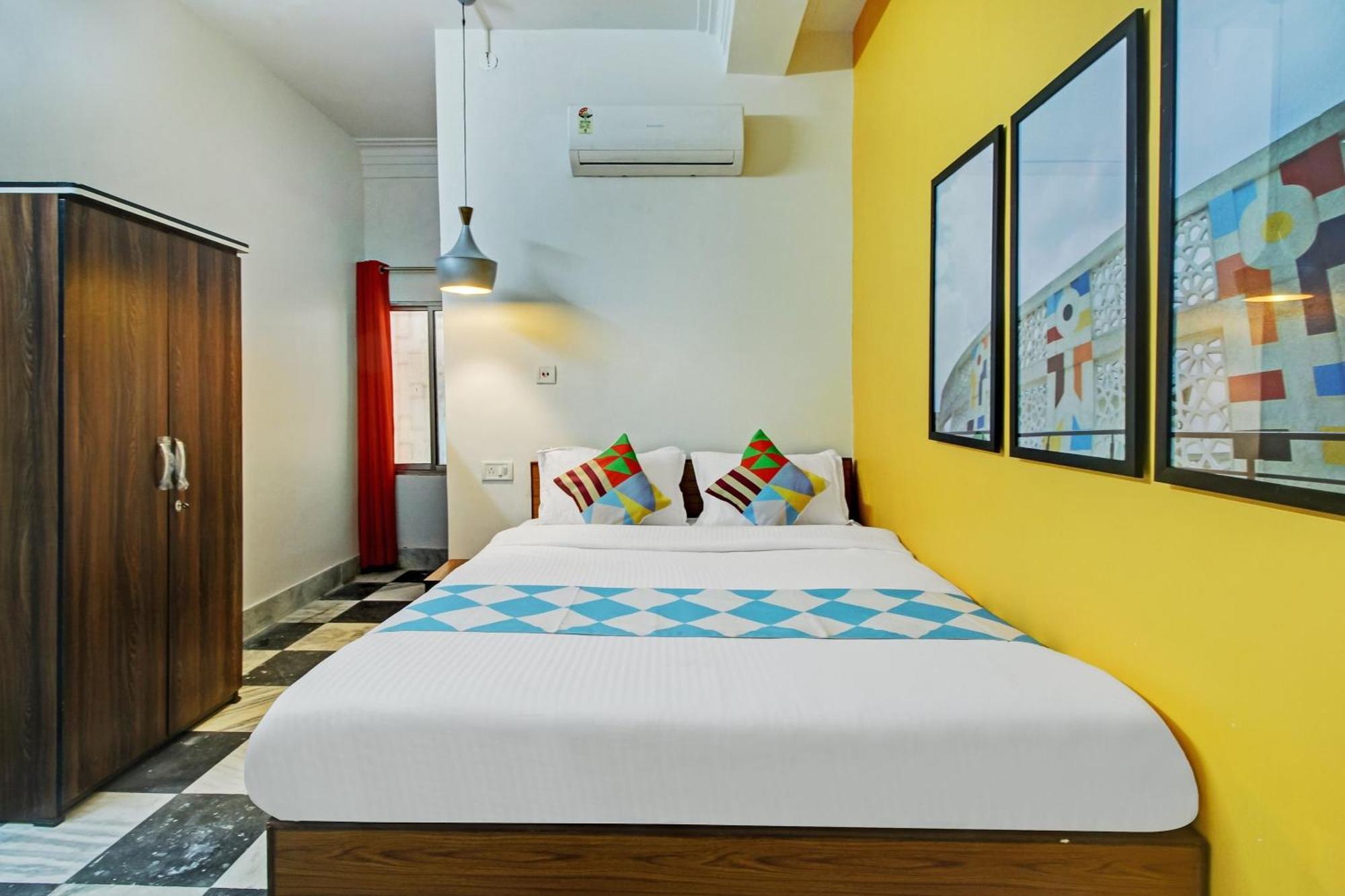 Hotel O Nilay Guest House South Suburban Екстериор снимка